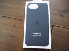 iPhone 16e シリコンケース ブラックのサムネイル