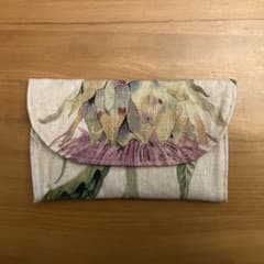 【新品・未使用】ボタニカル柄 フラットポーチのサムネイル