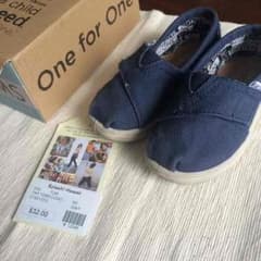 TOMS 13cmのサムネイル