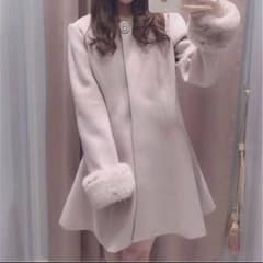evelyn 量産型 コート ピンクのサムネイル