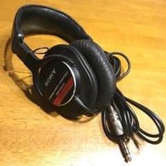 モニターヘッドホン SONY MDR-CD900STのサムネイル