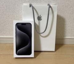 【コナン様専用】iPhone15Pro ブラックチタニウム 128 GBのサムネイル