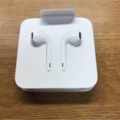 Apple 純正イヤホン 新品 未使用のサムネイル