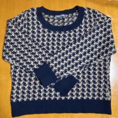 ローラアシュレイ　セーターのサムネイル