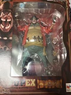 マーシャル・D・ティーチ 黒ひげ ワンピース POP フィギュアのサムネイル