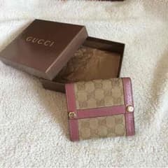 GUCCI財布のサムネイル