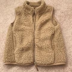 UNIQLO ユニクロ ベストのサムネイル