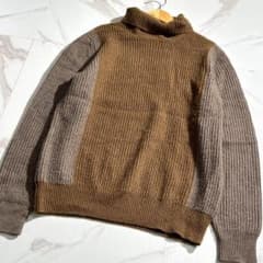 入手困難✨ ロロピアーナ カシミヤ100% タートルネック ニット