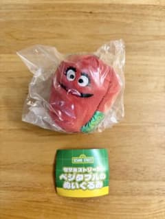 セサミストリート ベジタブルのぬいぐるみ パプリカのサムネイル