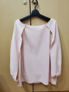 カットソーのサムネイル