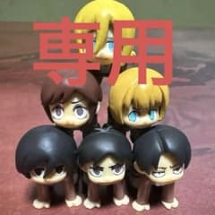 Attack Titan Lawson Gymnastics Figure Set (6 figures)