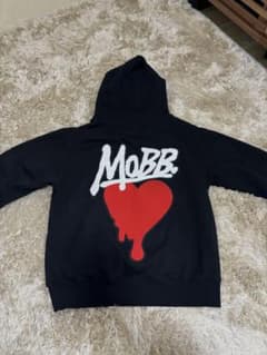超美品】MOBB モブ トップス パーカー ハート ロゴ 刺繍 - メルカリ
