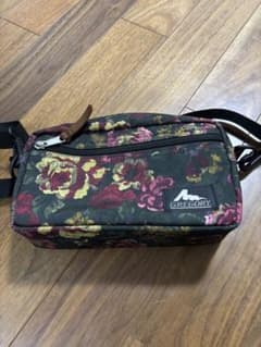 GREGORY ショルダーバッグ 花柄 フラワーのサムネイル