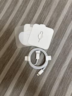 Apple USB-C - Lightningケーブル SIMピン付きのサムネイル