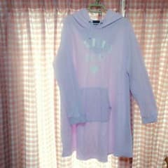 パープルカラーのパーカーのサムネイル