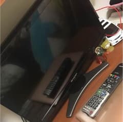 最安値！液晶テレビ SHARP LC-20E8 ２０Vのサムネイル