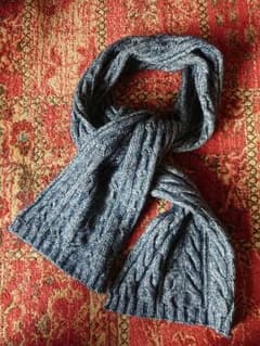 美品 グランサッソ gransasso マフラー ストールのサムネイル