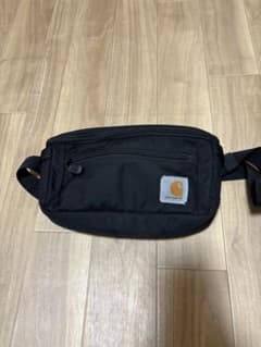 Carhartt ブラックボディバッグのサムネイル