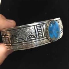 チャーリージョン·バングル·雲 チャーリージョン·バングル·雲 チャーリージョン·バングル·雲