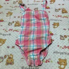 ピンクのワンピース水着  ☆☆のサムネイル