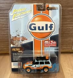 1/64 JOHNNY LIGHTNING Jeep Cherokee Gulfのサムネイル