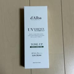 【新品未使用】d'Alba UV ESSENCE WATTERFUL+ グリーンのサムネイル