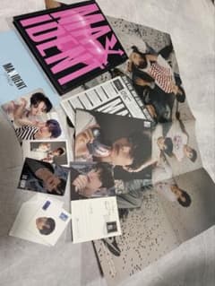 Stray Kids MAXIDENT CDセット、トレカ、BTS、TWICEのサムネイル