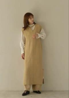 タグ付き新品】Eaphi front hole knit one piece - メルカリ