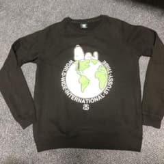 STUSSYキッズスヌーピーコラボトレーナーのサムネイル