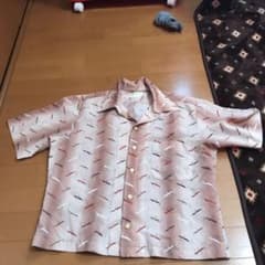 シャツのサムネイル