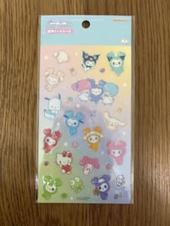 【正規品新品未使用】 TWICEサンリオコラボ　透明シートシールのサムネイル