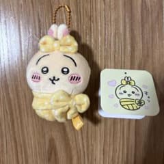 ちいかわ　キュッ　おくるみぷちミニマスコット　うさぎ