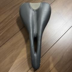 Foglia サドルのサムネイル