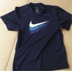 NIKE ナイキ Tシャツ【S】150くらぃのサムネイル