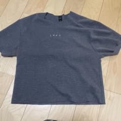 LYFT Tシャツ ダークグレー Mサイズのサムネイル