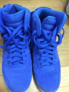 NIKE Air Maxのサムネイル