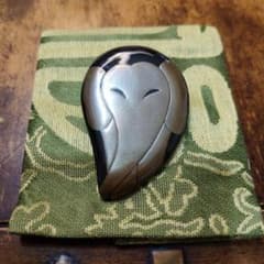 松田祥幹さんの蒔絵ブローチ兼用ペンダント 水牛の角 銀 シルバー 漆