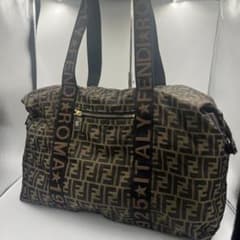 FENDI フェンディ ボストンバッグ ズッカ柄 旅行カバン ユニセックス