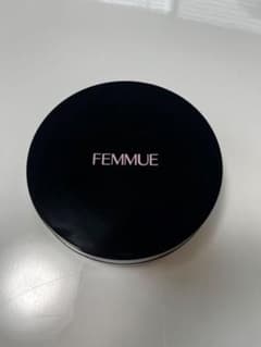 FEMMUE クッションファンデーション ベージュ系のサムネイル