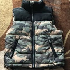 GAP カモフラ ダウンベストのサムネイル