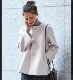 beauty&youth フレアノーカラーコートのサムネイル