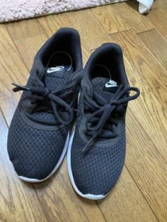 NIKE ナイキ スニーカーのサムネイル
