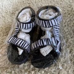 ドラえもんさん専用(^^)ゼブラ柄のサンダルです。のサムネイル