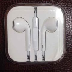 正規品☆新品 iPhone イヤホンのサムネイル