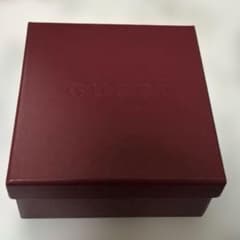 GUCCI 箱 リボン付きのサムネイル