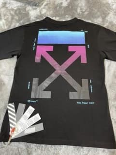 Off-White 新品未着用ですのサムネイル