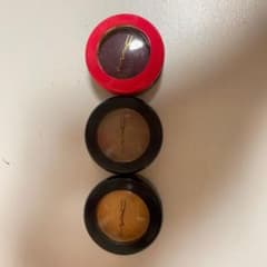 M・A・C スモール アイシャドウのサムネイル