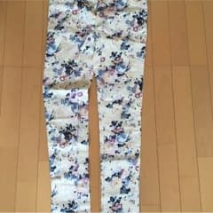 スキニーのサムネイル