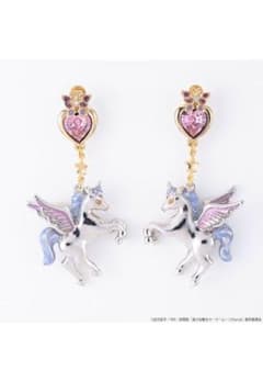 ちびムーンコンパクト&ペガサスピアス　セーラームーンのサムネイル