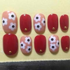 ボルドー×デイジー柄ネイルのサムネイル